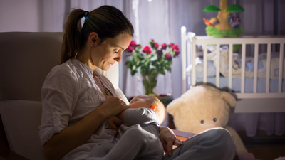 Night-time Breastfeeding: Tips for First-Time Moms