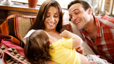 7 Ways Dad Can Help with Breastfeeding